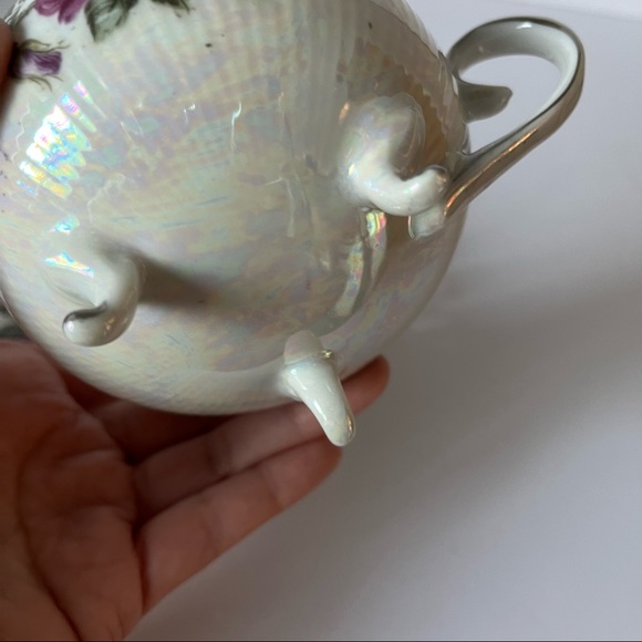 Vintage Teacup and saucer floral print - Picture 6 of 16